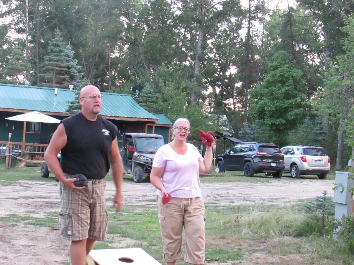 Best Bear Lodge & Campground Irons Buitenkant foto